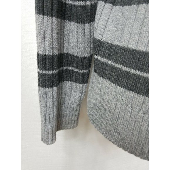 St Johns Bay Mens XL Long Sleeve Gray Stripe Sweater Winter Warm Cooler Weather - Picture 4 of 7